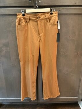 Kut from the Kloth Kelsey Wide Leg Crop pants in Copper